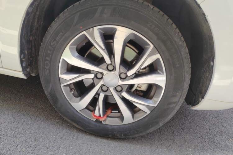 Used Haval JOLION 2021 1.5T Automatic Big Second Edition Right Front Wheel Hub