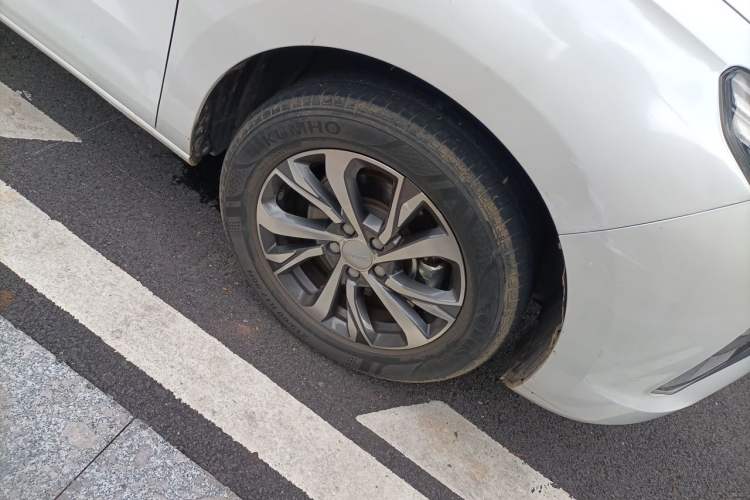 Used Haval JOLION 2021 1.5T Automatic Big Second Edition Right Front Wheel Hub