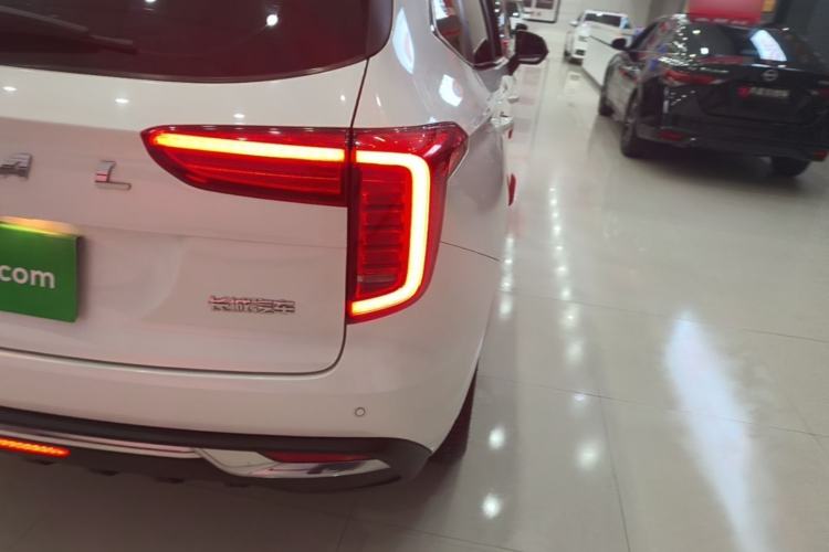 Used Haval JOLION 2021 1.5T Automatic Grand Three-Volume Version Right Rear Taillight