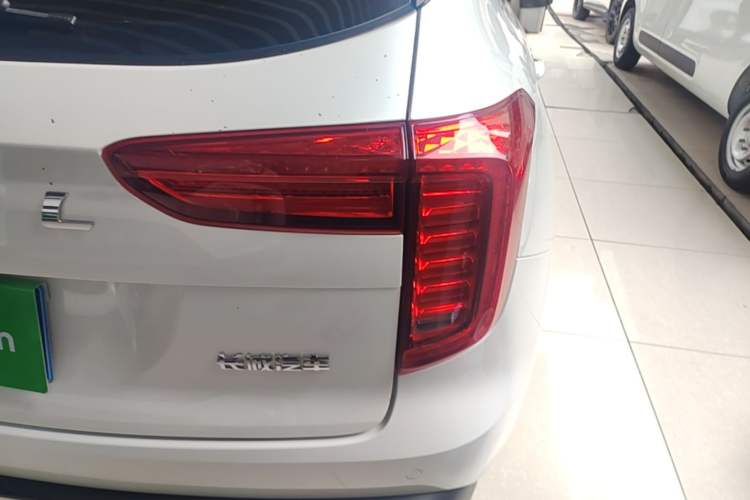 Used Haval JOLION 2021 1.5T Automatic Big Second Edition Right Rear Taillight