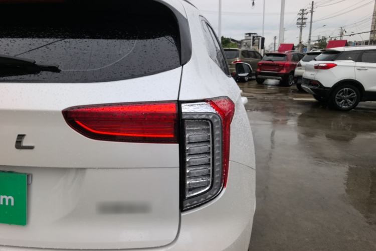 Used Haval JOLION 2021 1.5T Automatic Grand Three-Volume Version Right Rear Taillight