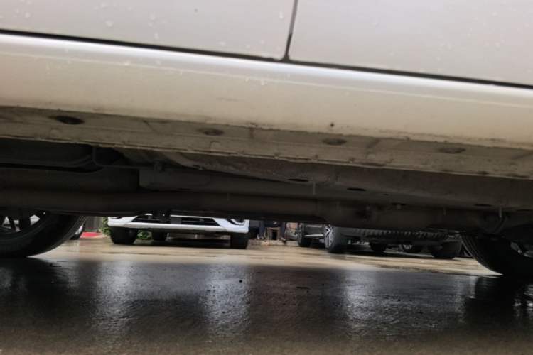 Used Haval JOLION 2021 1.5T Automatic Grand Three-Volume Version Right Side Sill
