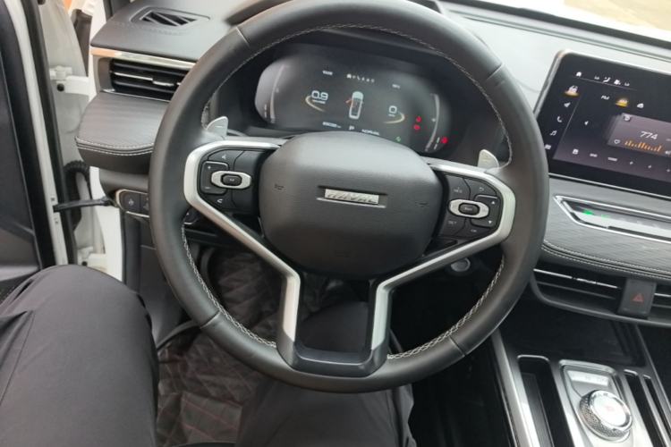 Used Haval JOLION 2021 1.5T Automatic Four-Door Version Steering Wheel