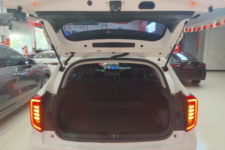 Used Haval JOLION 2021 1.5T Automatic Grand Three-Volume Version Trunk