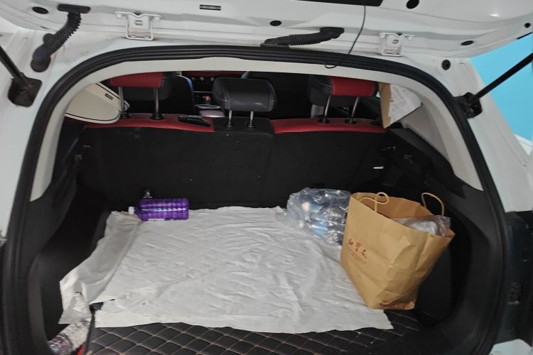 Used Haval JOLION 2021 1.5T Automatic Grand Three-Volume Version Trunk