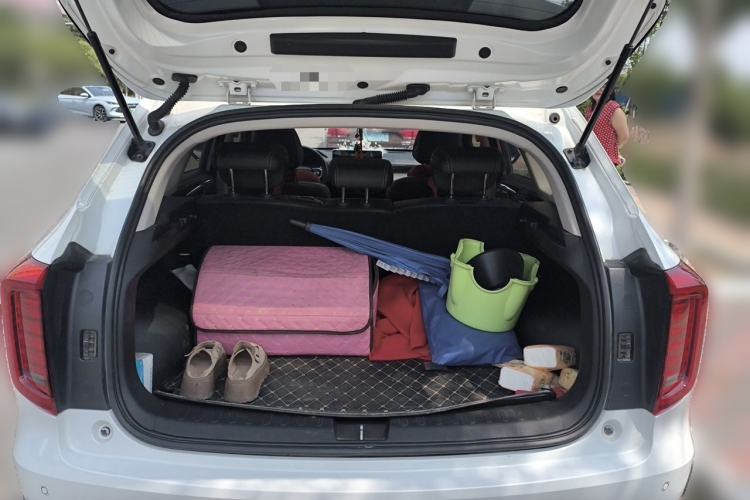 Used Haval JOLION 2021 1.5T Automatic Grand Three-Volume Version Trunk