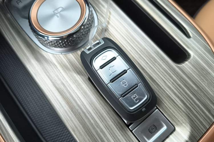Used Haval JOLION 2021 1.5T Automatic Grand Three-Volume Version Vehicle Key