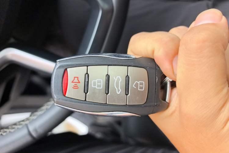 Used Haval JOLION 2021 1.5T Automatic Four-Door Version Vehicle Key