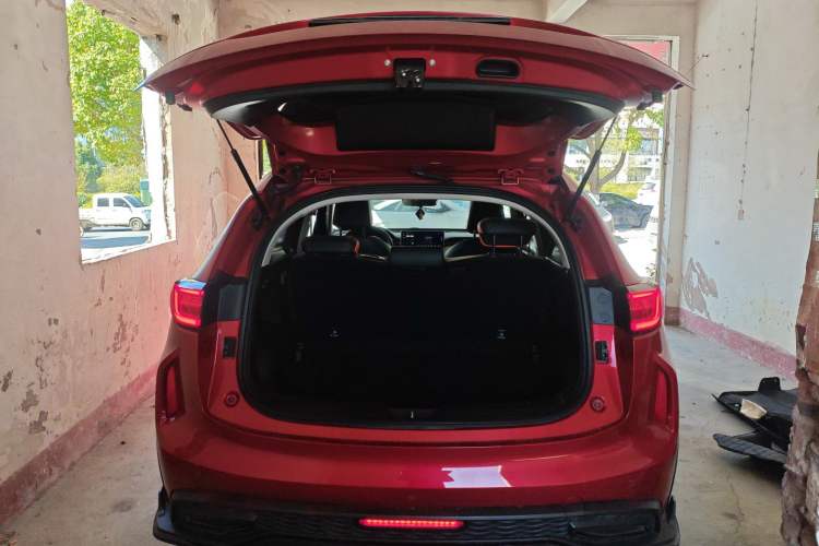Used Haval LHERY 2021 High-Performance Version 1.5T Golden Rabbit Trunk
