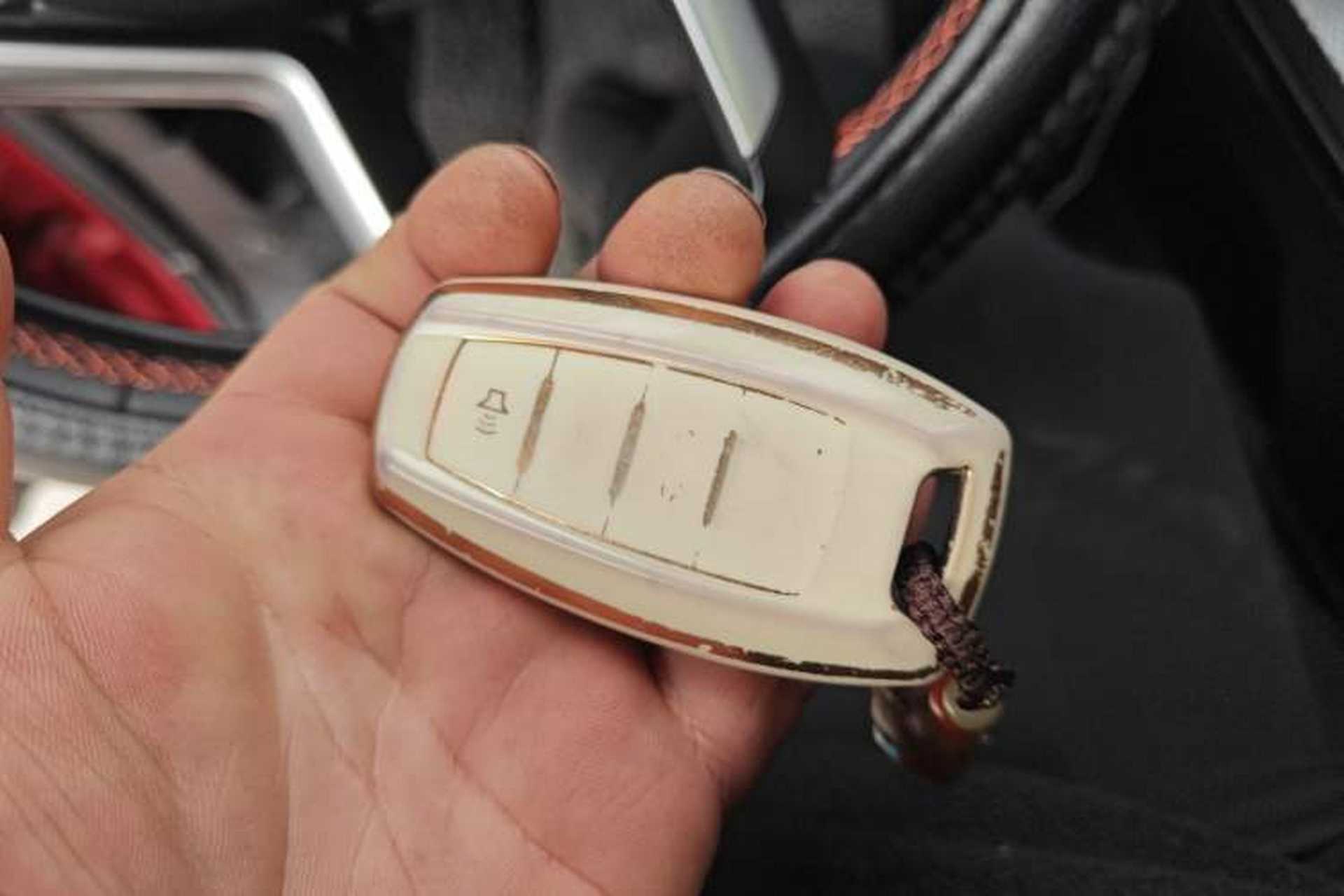 Used Haval LHERY 2021 GT Edition 1.5T Silver Rabbit Vehicle Key