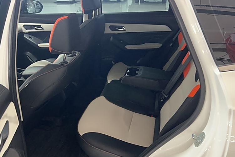 Used Haval LHERY 2023 1.5T Dynamic Version Interior 3