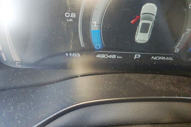 Used Haval LHERY 2022 Jingxiang Edition 1.5T Copper Rabbit Odometer Close Up