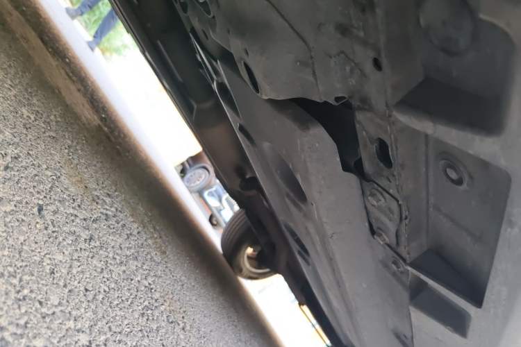 Used Haval LHERY 2021 High-Performance Version 1.5T Golden Rabbit Chassis Front Left