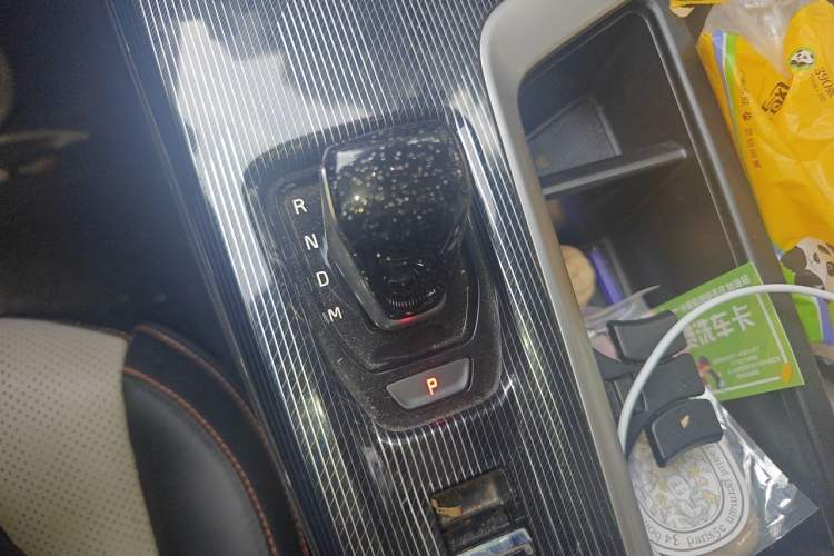 Used Haval LHERY 2021 High-Performance Version 1.5T Golden Rabbit Gear Lever
