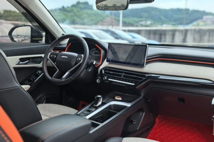 Used Haval LHERY 2021 GT Edition 1.5T Platinum Rabbit Interior 2