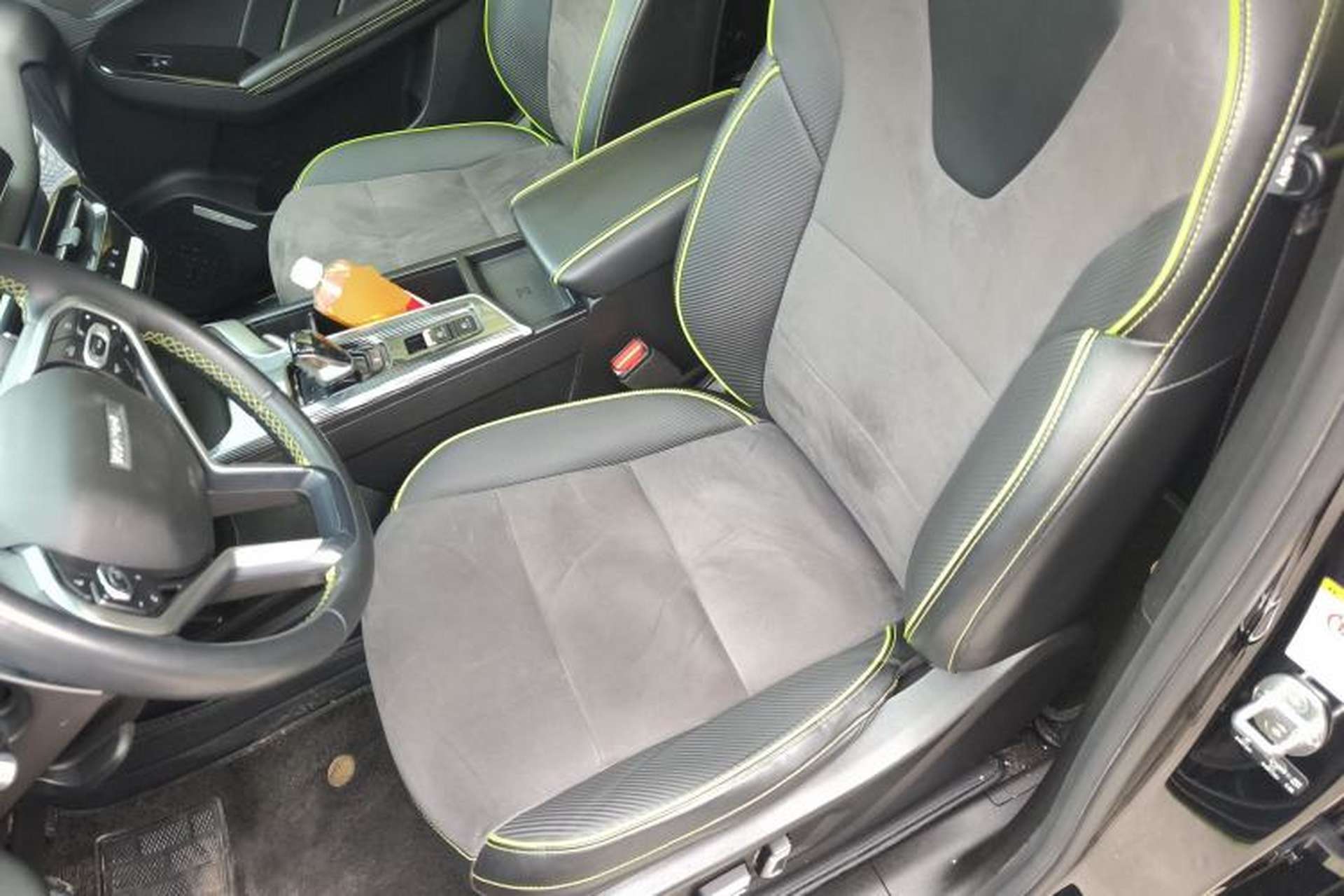 Used Haval LHERY 2021 High-Performance Version 1.5T Golden Rabbit Left Front Seat