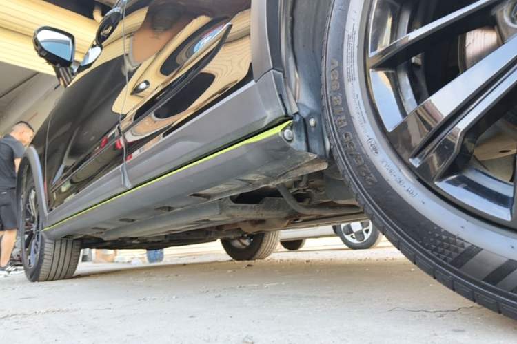 Used Haval LHERY 2021 High-Performance Version 1.5T Golden Rabbit Left Side Sill