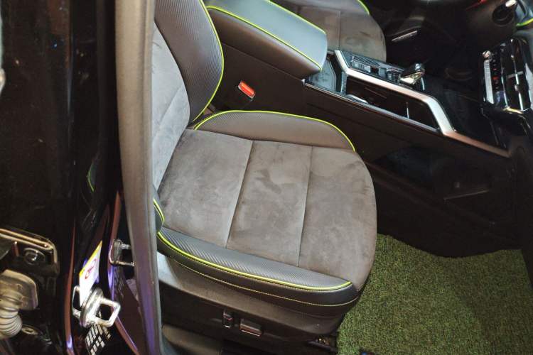 Used Haval LHERY 2021 GT Edition 1.5T Platinum Rabbit Right Front Seat