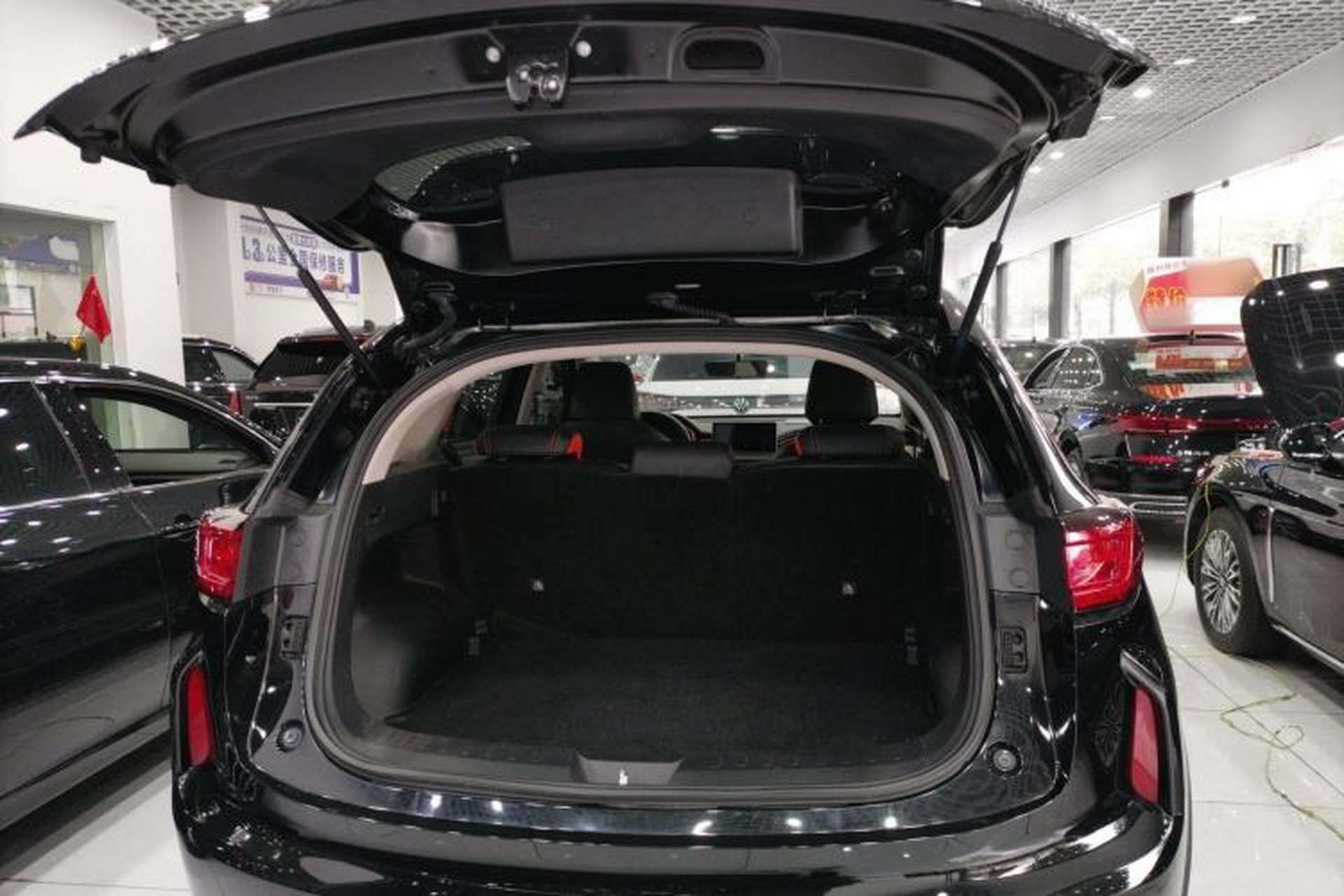Used Haval LHERY 2021 GT Edition 1.5T Silver Rabbit Trunk