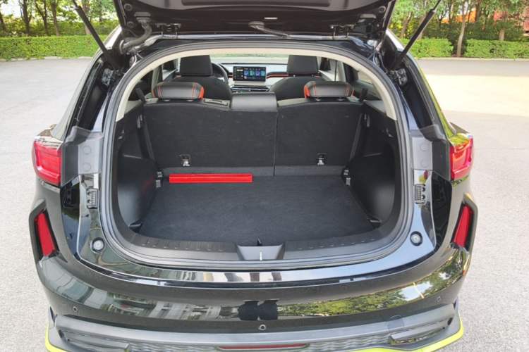 Used Haval LHERY 2021 High-Performance Version 1.5T Golden Rabbit Trunk