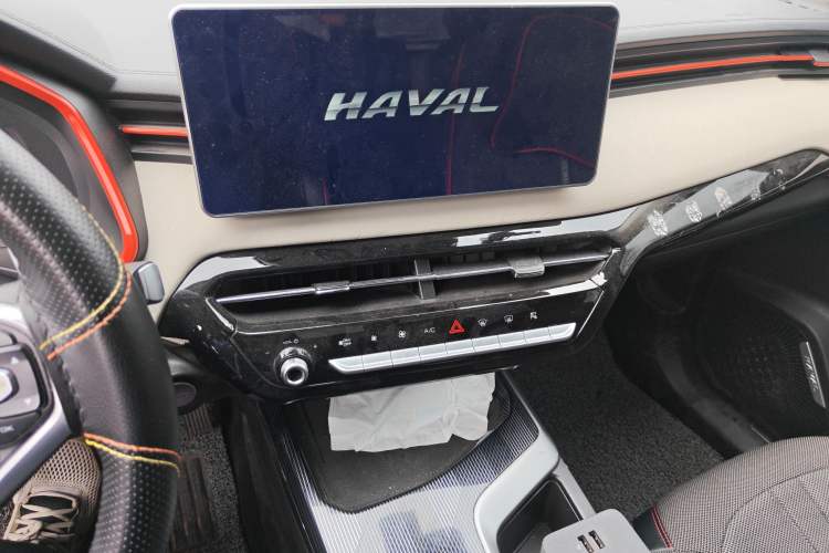 Used Haval LHERY 2021 High-Performance Version 1.5T Golden Rabbit Audio And AC Panel
