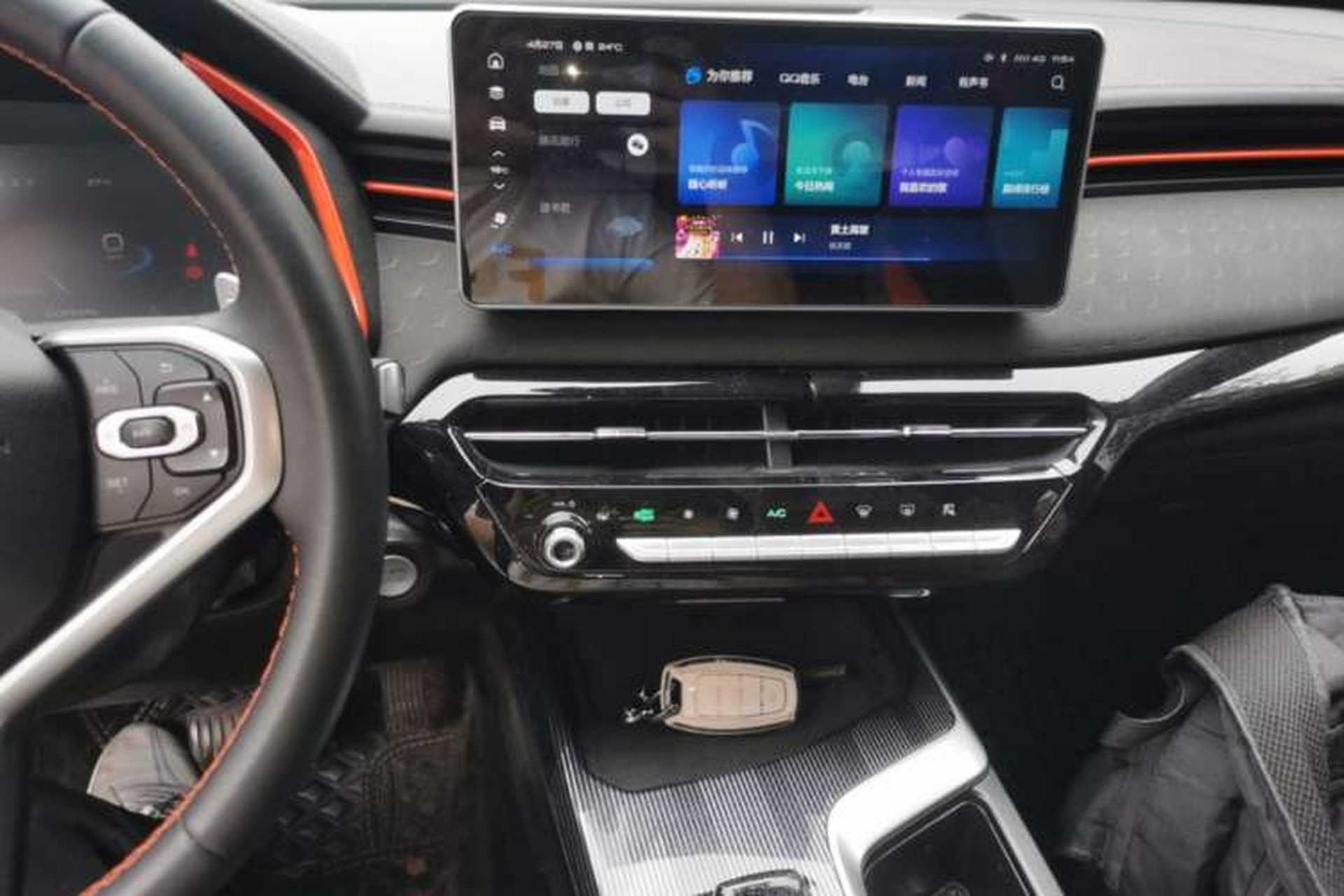 Used Haval LHERY 2021 High-Performance Version 1.5T Golden Rabbit Audio And AC Panel