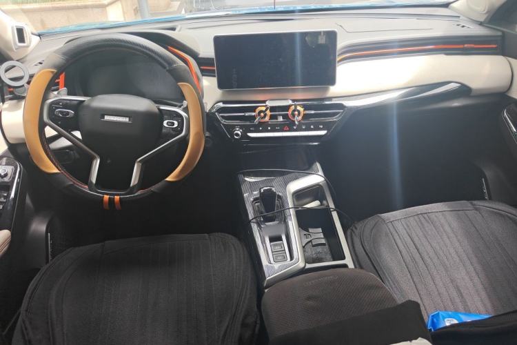 Used Haval LHERY 2021 GT Edition 1.5T Platinum Rabbit Center Console
