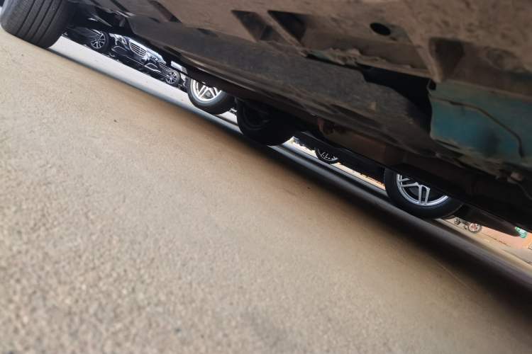 Used Haval LHERY 2021 High-Performance Version 1.5T Golden Rabbit Chassis Front Right