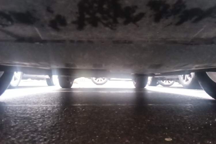 Used Haval LHERY 2021 High-Performance Version 1.5T Golden Rabbit Chassis Front