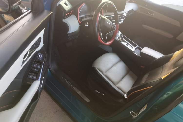 Used Haval LHERY 2021 High-Performance Version 1.5T Golden Rabbit Driver Seat