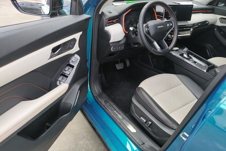 Used Haval LHERY 2021 High-Performance Version 1.5T Golden Rabbit Driver Seat