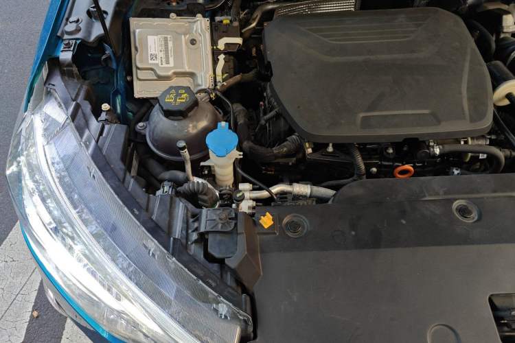 Used Haval LHERY 2021 High-Performance Version 1.5T Golden Rabbit Engine Bay Right