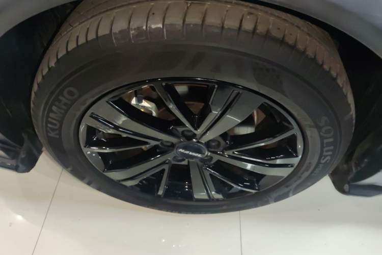 Used Haval LHERY 2021 GT Edition 1.5T Silver Rabbit Exterior 1