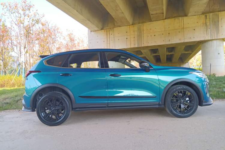Used Haval LHERY 2021 High-Performance Version 1.5T Golden Rabbit Exterior 2