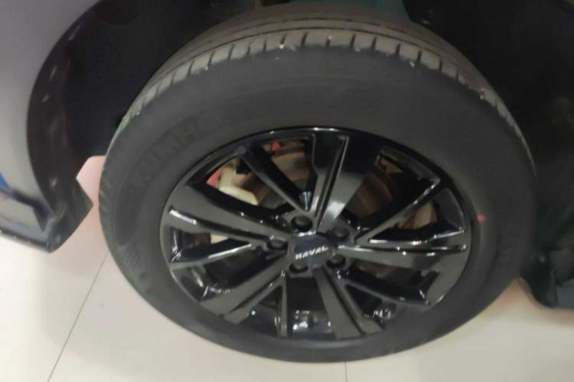 Used Haval LHERY 2021 GT Edition 1.5T Silver Rabbit Exterior 2