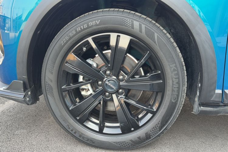 Used Haval LHERY 2021 GT Edition 1.5T Silver Rabbit Exterior 4