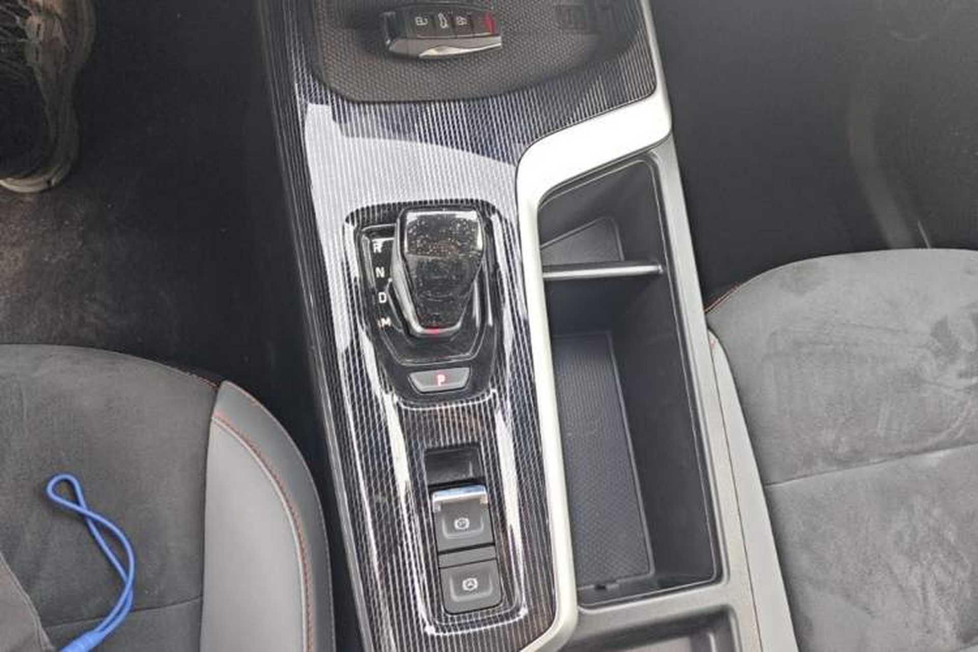 Used Haval LHERY 2021 GT Edition 1.5T Platinum Rabbit Gear Lever