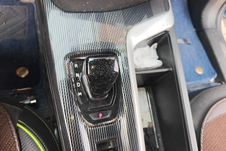 Used Haval LHERY 2021 High-Performance Version 1.5T Golden Rabbit Gear Lever