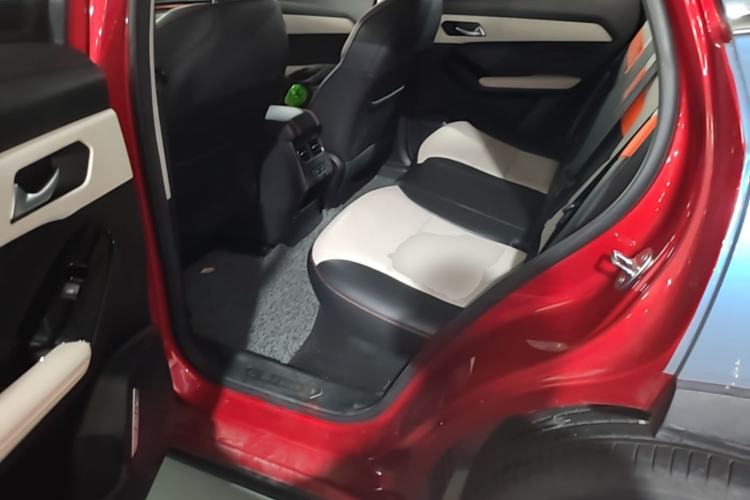 Used Haval LHERY 2021 GT Edition 1.5T Silver Rabbit Interior 4