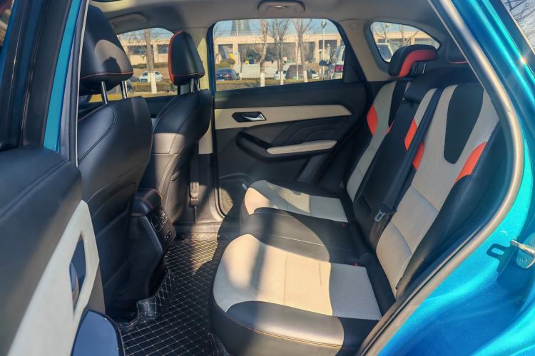 Used Haval LHERY 2021 High-Performance Version 1.5T Golden Rabbit Interior 4