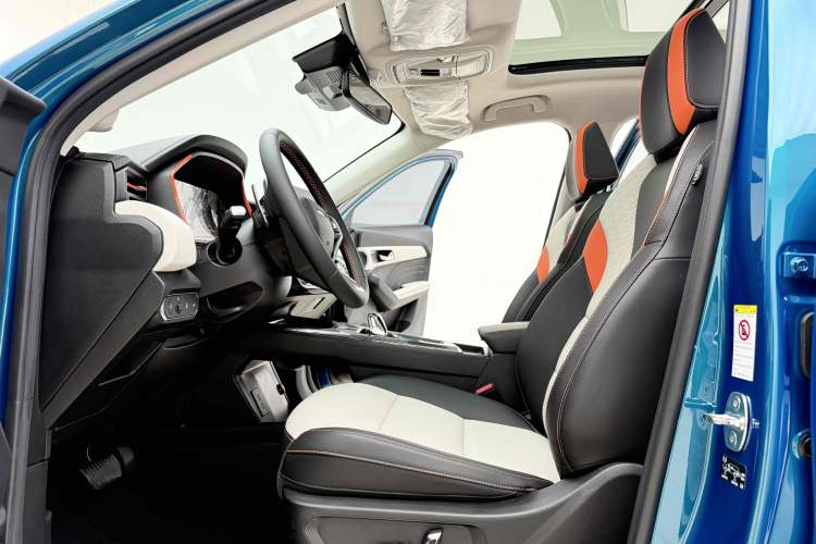Used Haval LHERY 2021 GT Edition 1.5T Platinum Rabbit Interior 8