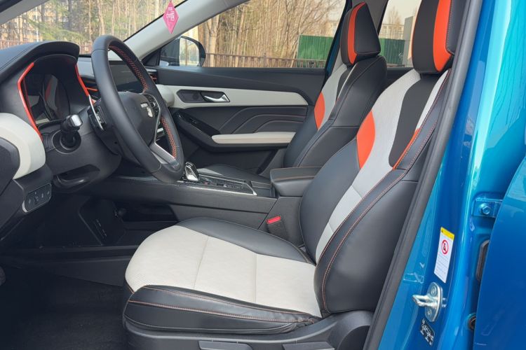 Used Haval LHERY 2021 GT Edition 1.5T Silver Rabbit Left Front Seat