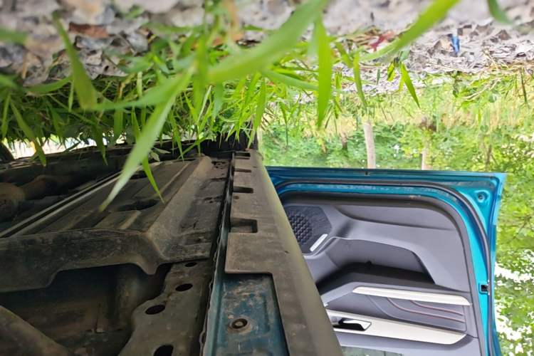 Used Haval LHERY 2021 High-Performance Version 1.5T Golden Rabbit Left Side Sill