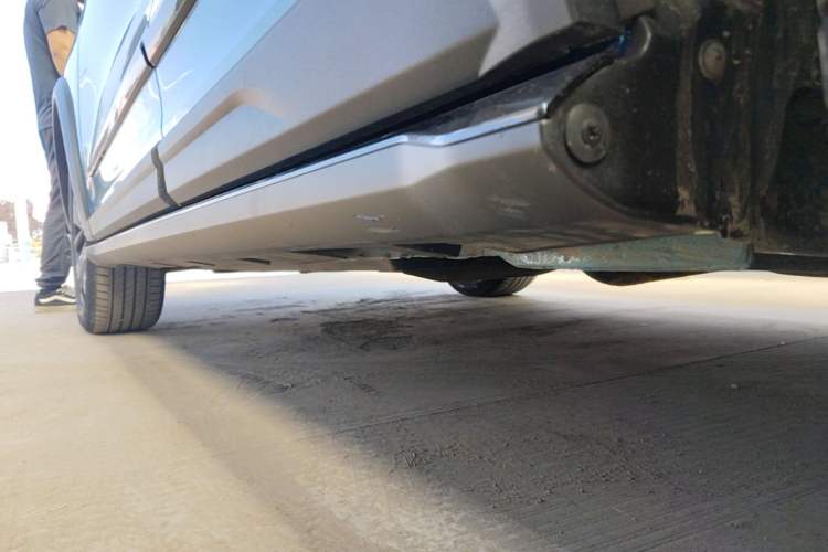 Used Haval LHERY 2021 High-Performance Version 1.5T Golden Rabbit Left Side Sill