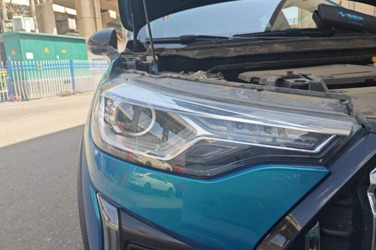 Used Haval LHERY 2021 GT Edition 1.5T Silver Rabbit Right Front Headlight