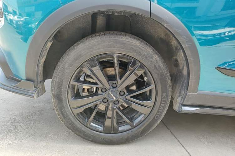 Used Haval LHERY 2021 High-Performance Version 1.5T Golden Rabbit Right Rear Wheel Hub