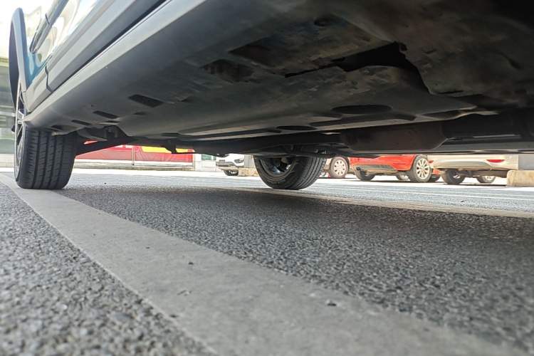 Used Haval LHERY 2021 High-Performance Version 1.5T Golden Rabbit Right Side Sill