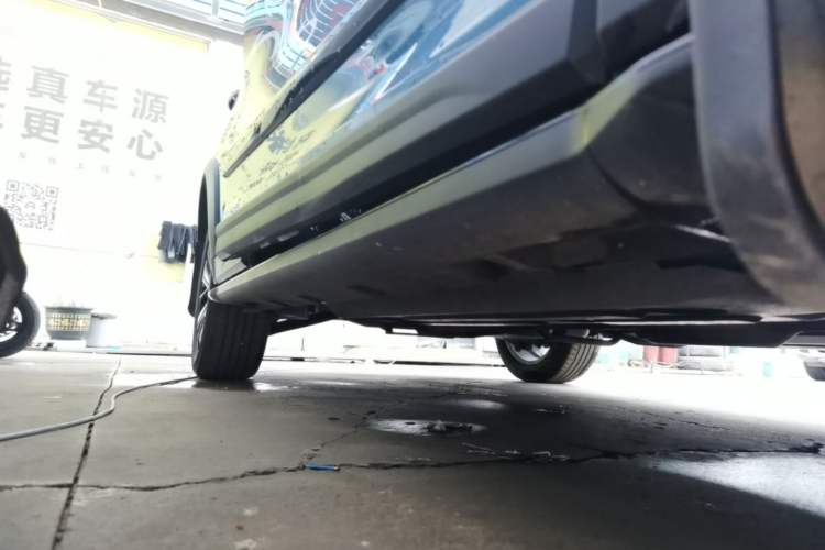 Used Haval LHERY 2021 High-Performance Version 1.5T Golden Rabbit Right Side Sill