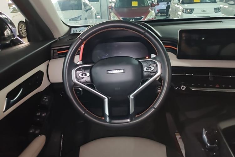 Used Haval LHERY 2021 GT Edition 1.5T Silver Rabbit Steering Wheel