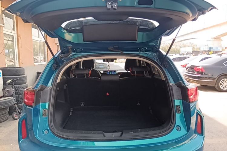 Used Haval LHERY 2021 High-Performance Version 1.5T Golden Rabbit Trunk